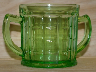 Green Vintage Glassware: Vintage, Antique, Reproduction & New Green Glassware