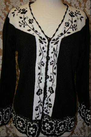+MBA #7939   "StoryBook Knits Limited Edition Black & White Floral Sweater