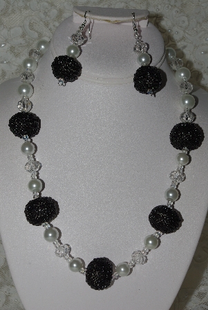 +MBAHB #27-239  "One Of A Kind White Glass Pearl, Faceted Clear Crystal & Black Glass Seed Bead Cluster Necklace & Earring Set"