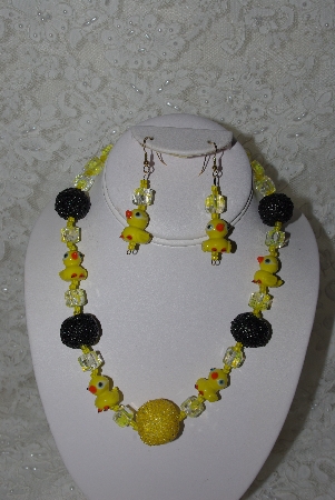 +MBAHB #27-009  "Fancy Yellow Glass, Glass Ducks & Yellow & Black Bead Necklace & Earring Set"