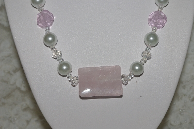 +MBAHB #27-075  "One OF A Kind Pink White Bead Necklace & Earring Set"