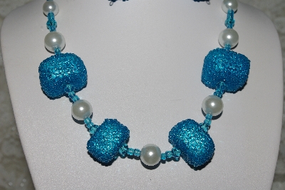 +MBAHB #27-095  "One Of A Kind Blue & White Bead Necklace & Earring Set"
