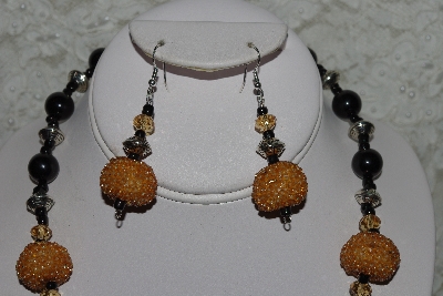 +MBAHB #27-162  One Of A Kind Black & Gold Bead Necklace & Earring Set"