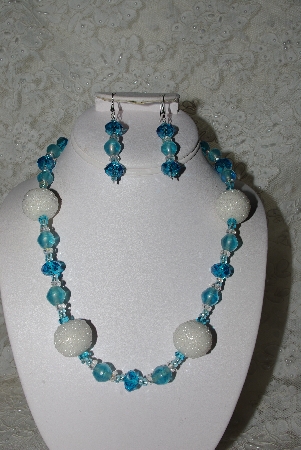 +MBAHB #003-136  "One Of A Kind Blue Crystal & Glass Bead Necklace & Earring Set"