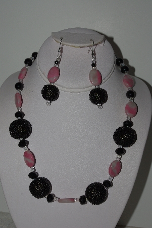 +MBAHB #003-177  "One Of A Kind Black & Pink Rhodocrosite Bead Necklace & Earring Set"
