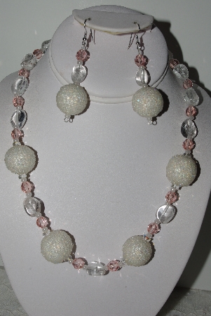 +MBAHB #003-212  "One Of A Kind Clear & Pink Bead Necklace & Earring Set"