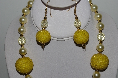 +MBAHB #003-280  "One Of A Kind Yellow Bead Necklace & Earring Set"