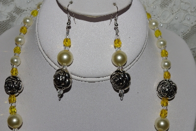 +MBAHB #003-121 "One Of A Kind Yellow Bead Necklace & Earring Set"