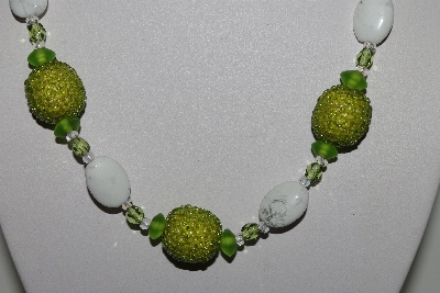 +MBAHB #009-100  "One Of A Kind Green & White Bead Necklace & Earring Set"