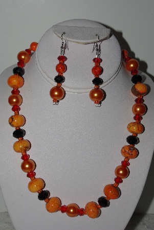 +MBAHB #009-065  "One Of A Kind Orange & Black Bead Necklace & Earring Set"