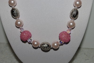 +MBAHB #009-018  "One Of A Kind Pink Bead Necklace & Earring Set"