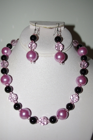 +MBAHB #013-047  "One Of A Kind Pink Bead & Black Onyx Necklace & Earring Set"
