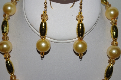+MBAHB #013-037  "One Of A Kind Yellow & Gold Bead Necklace & Earring Set"