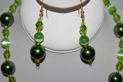 +MBAHB #013-027  "One Of A Kind Green Bead Necklace & Earring Set"