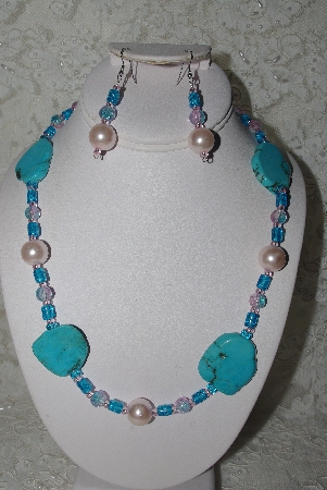 +MBAMG #003-149  "One Of A Kind Blue & Pink Bead Necklace & Earring Set"