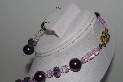 +MBAMG #018-132  "One Of A Kind Purple & Pink Bead Necklace & Earring Set"