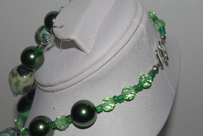 +MBAMG #018-061  "One Of A Kind Green Bead Necklace & Earring Set"