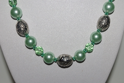+MBAMG #018-075  "One Of A Kind Green Bead Necklace & Earring Set"