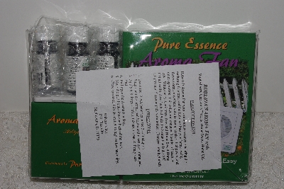 +MBAMG #019-107    "Pure Essence Vinyl Gift Pack"
