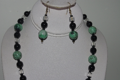 +MBAMG #019-219  "One Of A Kind Green Turquoise Black Onyx & Crystal Bead Necklace & Earring Set"