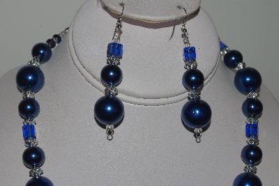 +MBAMG #019-187  "One Of A Kind Blue Bead Necklace & Earring Set"