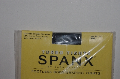 +MBAMG #T06-225    "Spanx Turbo Tights"