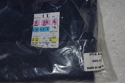 +MBAMG #T06-123  "Size 6T/ 34" Long  "Jeanology 2004 Blue 5 Pocket Classic Jeans"