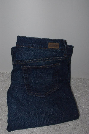 +MBAMG #T06-109  "Size 6/ 34" Long  "2006 London Sexy Jeans"