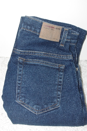 +MBAMG #T06-093   "Size 6/ 34" Long  "2004   "London "Slim" Jeans"