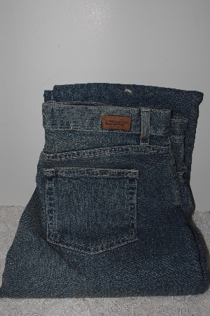 +MBAMG #T06-071  "Size 6/ 34" Long   "2004 London Boot Cut BoyFriend Jeans"