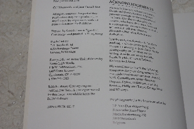 +MBAMG #009-058  "Everything You Ever Wanted To Know About Fabric Painting"