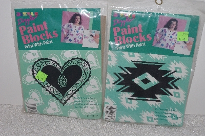 +MBAMG #009-402  "1992 Set Of 2 Dizzle Paint Blocks"