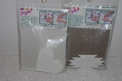 +MBAMG #009-402  "1992 Set Of 2 Dizzle Paint Blocks"