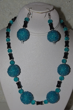 +MBAHB #31-035  "One Of A Kind Blue & Black Bead Necklace & Earring Set"