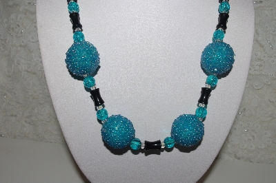 +MBAHB #31-035  "One Of A Kind Blue & Black Bead Necklace & Earring Set"