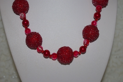 +MBAHB #32-023 "One Of A Kind Red Bead Necklace & Earring Set"