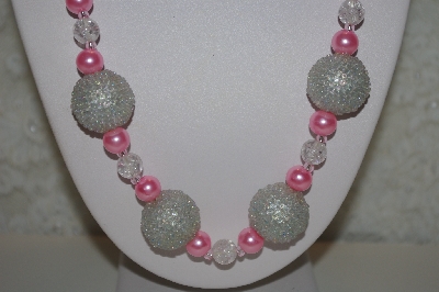 +MBAHB #32-049  "One Of A Kind Pink & Clear Bead Necklace & Earring Set"
