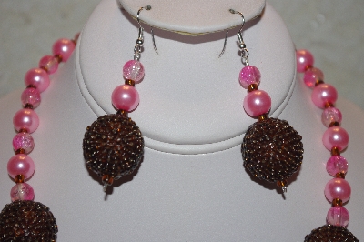 +MBAHB #32-089  "One Of A Kind Pink & Brown Bead Necklace & Earring Set"