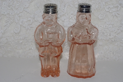 +MBAMG #0031-076  "Vintage Pink Reproduction Salt & Pepper Shakers"