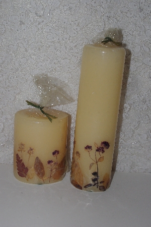 +MBAMG #0031-114  "Set Of 2 Floral Botanical Candles"