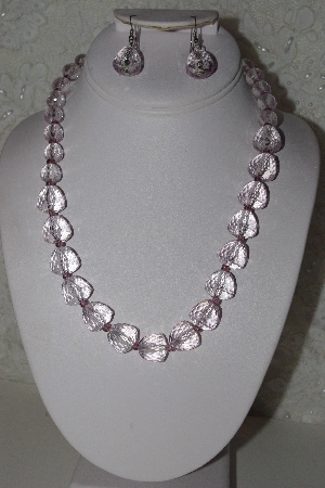 +MBAHB #00014-8853  "Lavender Faceted Acrylic Teardrop Bead Necklace & Earring Set"