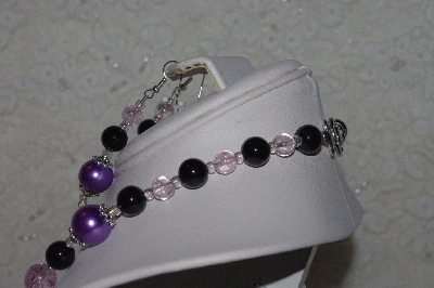 +MBAHB #00014-8641  "One Of A Kind Lavender, Black & Pink Bead Necklace & Earring Set"