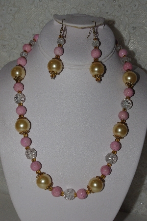 +MBAHB #00014-8636  "One Of A Kind Gold, Clear & Pink Bead Necklace & Earring Set"