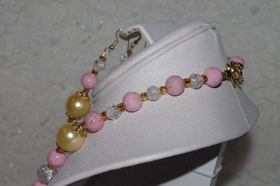 +MBAHB #00014-8636  "One Of A Kind Gold, Clear & Pink Bead Necklace & Earring Set"