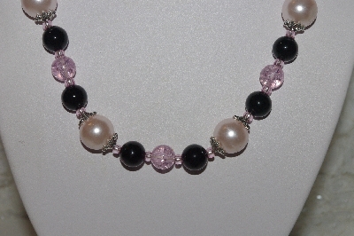 +MBAHB #00014-8802  "One Of A Kind Pink & Black Bead Necklace & Earring Set"