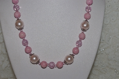 +MBAHB #00014-8777  "One Of A Kind Pink Bead Necklace & Earring Set"
