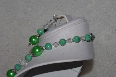 +MBAHB #00014-8772  "One Of A Kind Green & Clear Bead Necklace & Earring Set"