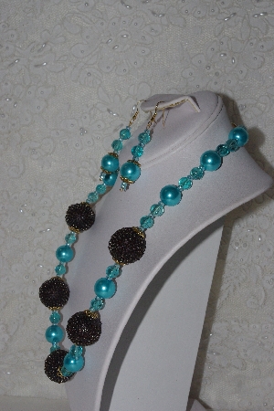 +MBAHB #00015-8908  "One Of A Kind Blue & Brown Bead Necklace & Earring Set"