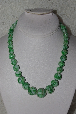 +MBAMG #00016-0105  "Green Mother Of Pearl/Resin Ball Bead Necklace"