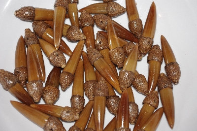 +MBAAC #02-14  "Set Of 40 Capped Valley Oak Acron Beads"